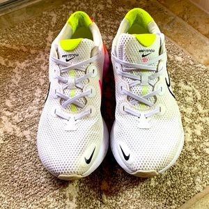 Nike brand ladies sneakers; size 9